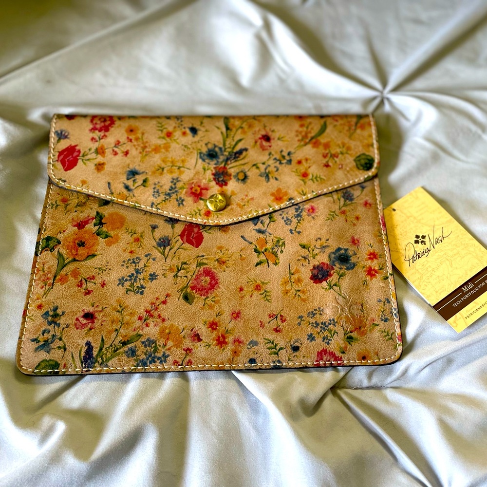 Patricia Nash Floral Mini Envelope Clutch in Cream, Red, Blue, Green